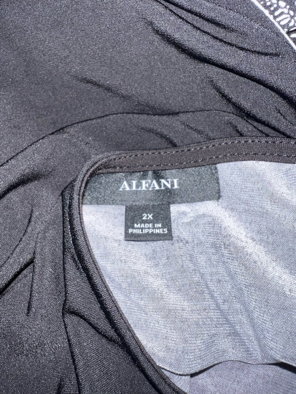 Alfani Black Tunic Blouse with White Abstract Hem - Picture 5 of 6